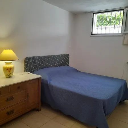 Guest house Malvischi - Garden & Pool